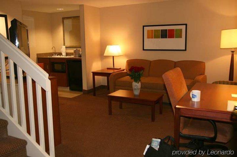 丹佛市中心汉普顿套房旅馆 客房 照片